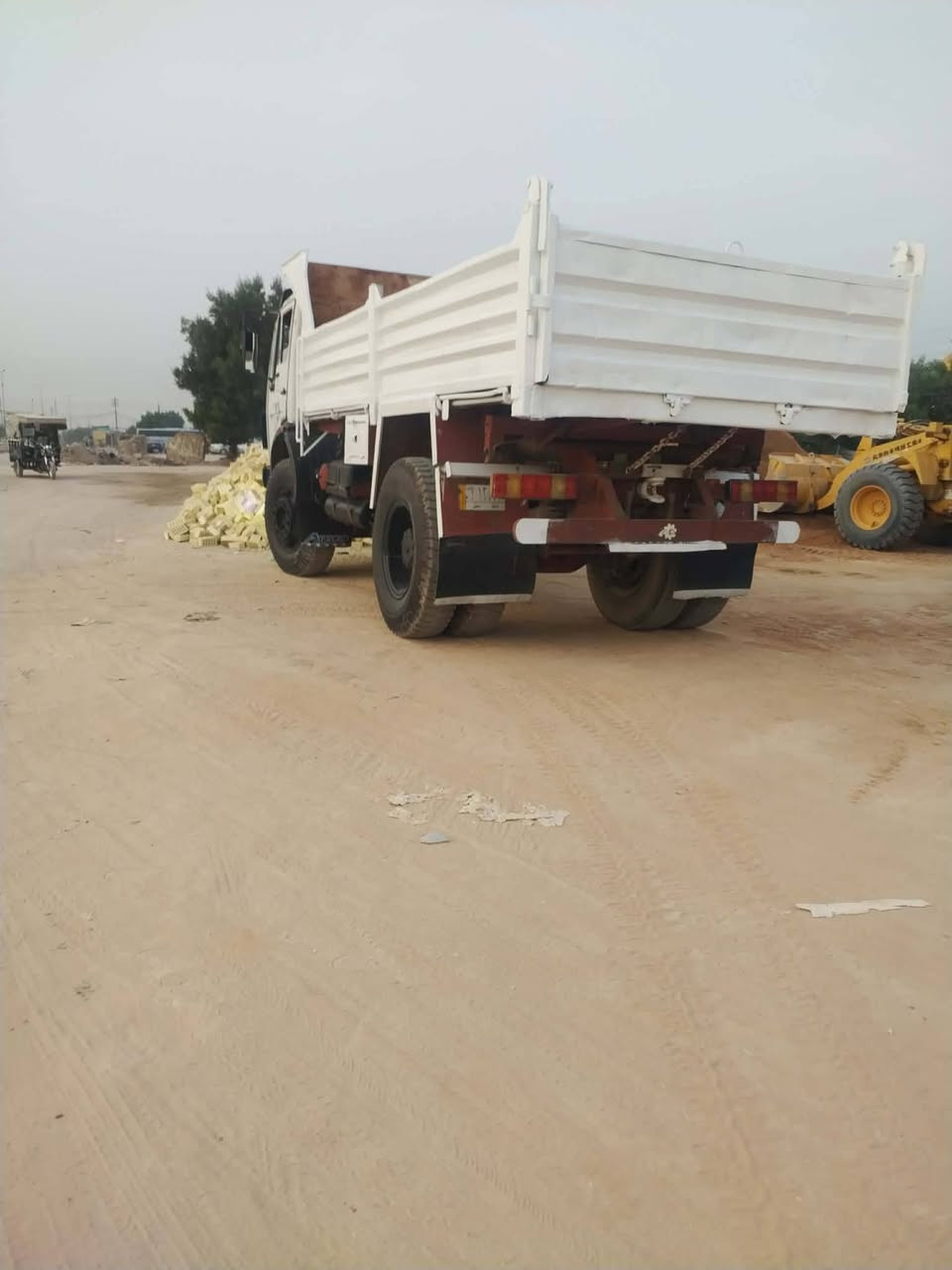 سلام عليكم متاح تك البي الماني ابلادي كلاب شاصي مكفول مكينه 25 كير25 تخم تاير مكان كوفه ***********
