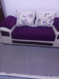 تخم ديوان للبيع ٧امتار نظيف مابي عيب سعر ١٧٥ بي مجال للاستفسار اتصار ع...