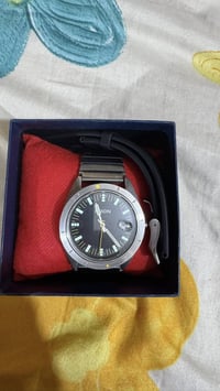 نكسون • روفر • تيتانيوم