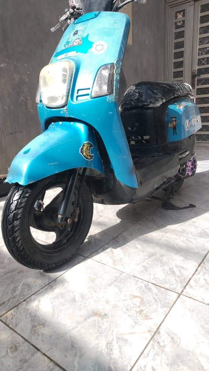 السلام عليكم
دراجة ماكس بوليسي للبيع او مراوس سكنس جبلي كابريتر جاهزة بوشة ٥٥ مكينة ناعمة وحلوة بل تشغيل صالنصة رياضي وي الكاتم مالها و قبق مال كلجات رياضي الكفرات عوزها ترتيب سعر ٥٥٠ وبيها مجال للطيبين
ذي قار الناصرية قضاء الرفاعي
رقم *********** و ***********
