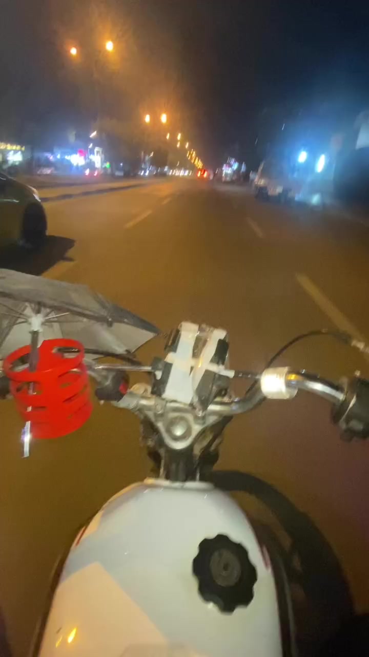 لبيع ب245 وبيها مجال
مكاني بغداد الغزاليه
دراجه حربيه مكينه خرسه
دلفري ماصالي يومين مشتغل بيها 
مكاني بغداد الغزالية


**إذا كنت صاحب هذا الإعلان وتريد حذفه لأي سبب، رجاءا أرسل رسالة إلى الدعم الفني**