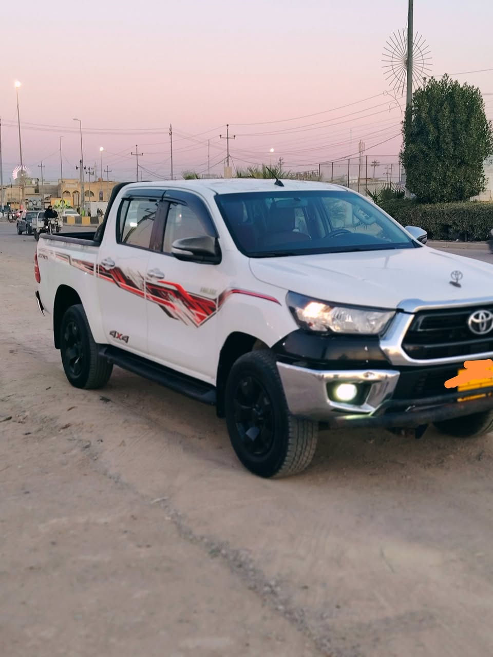 السلام عليكم فور ويل موديل 21 كاز اوتماتيك بيه جاملغ فقط والباقي كفاله مكينه وكير مكفولات شرط تخم تاير تبريد حداده جاهزه وكاله بسمي للبيع سعر 270 $ وبيه مجال البصره قضاء المدينه *********** اتصال *********** واتساب
