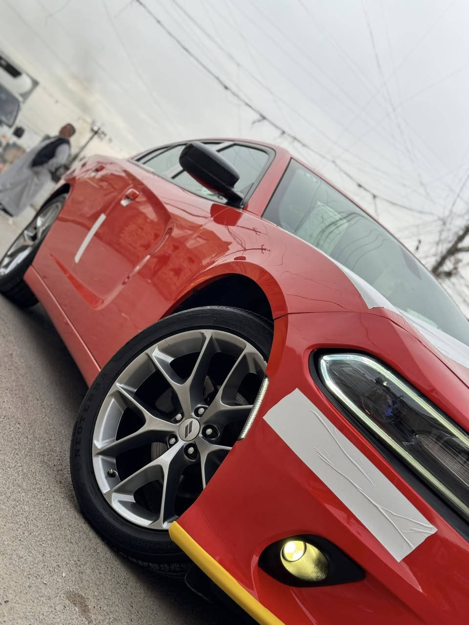 سلام عليكم.  ❤️ بيع او مراوس
 وينة ليدور نضافة 
لون برتقالي 🍊🍊🍊
 
DODGE_GHARGER.   2020
(((رقم بغداد دولي  واني لمستوردهاااا علا ايدي))
ماشية 38. !!!!!!
سيارة فول لفول للاخير    //أنواع المواصفات بيهة عدا الفتحة)))
__المواصفات___

*كشنات كهرباء وحار بارد 
ستيرن تدفةة
*كشن حضن رياضي
*شاشه كبيره رياضيه 
رادار جانبي  
    سستم صوت ودمام بلادي 
  *اوبشنات رياضيه 
*محدد السرعه
*تشغيل عن بعد
*ويل كب 20 وتخم تاير جديد شادلهة 
*كامره خلفيه دواره
*حساسات
*شاشه كار بلي
*كشافات ضباب

*مرايا متحسسه للاضاءه العاليه
*دخول ذكي بصمه 
هواي بعد بيه مواصفات
——اضافات——-

منظومه زنون عالي  اصلي شرط // ثلجيه
بيوجكترات. زنون 
سياره نصبته احله من الصور تجي وشوف سياره جديده بمعنى كلمه ادامه عليه من شركه صدر جديد بمعنى كلمه  اي نقص مابيه 
___

الحادث____
((حادثه خفيف  جداً))سياره  فقط خشم جاملغ ولبنيد صطحية  بشرط سياره لا شواصي ولا لغد على الفحص(( ))صور حادث موجوده 

السعر227$$. $وكلشي موجود بلسوك واني بلخدمة❤️
ماعبك سعرها اترك تعليق حلو مثل وجهك لحلو❤️❤️
مكاني بغداد🏨🏨
للاستفسار ***********
