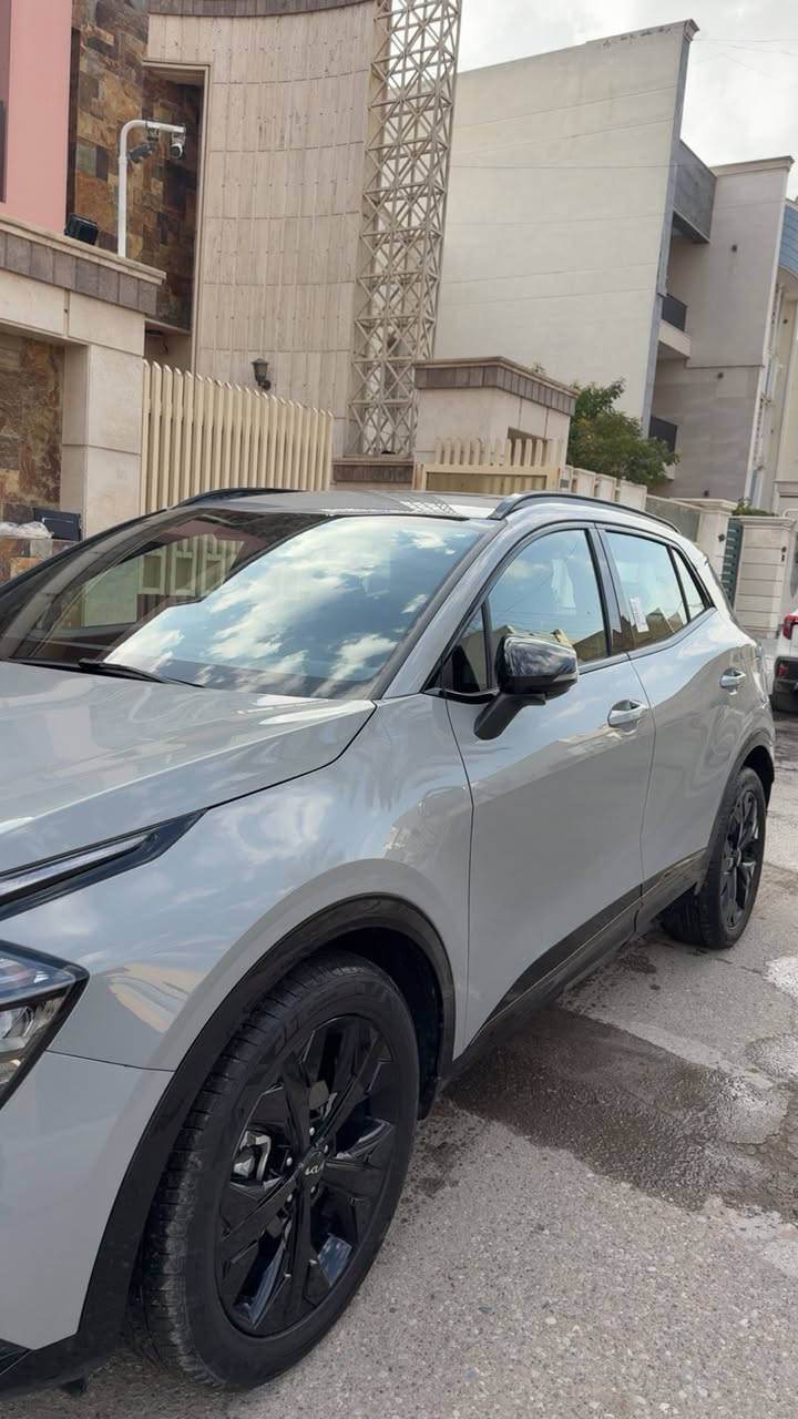 السلام عليكم 
سبورتج موديل 2025 شركه اكدال 
(( خليجي)) // بلاك ادشن داخل زيوتني 
ماشيه 16 الف 
بيه ملاحظات بسيطه 
242 ورقه وبيه مجال قليل كلش 
  اتصل ع اوتساب او هاتف 
*********** 
وبلعافيه ع ياخذها
