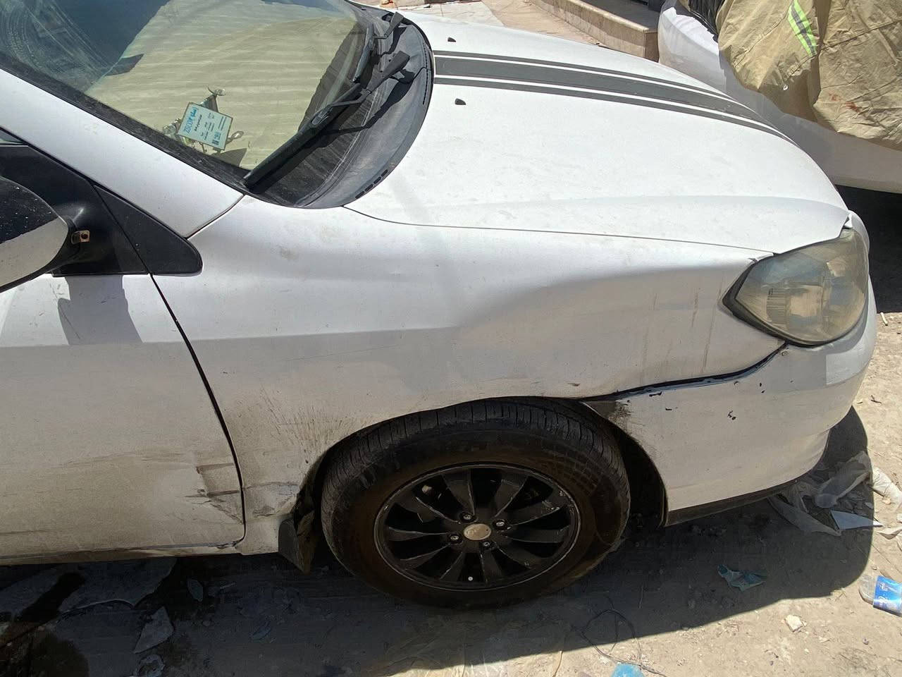 سلام عليكم بي وادي جي ثري كير اتو بلاد للبيع فقط سياره تراي وين ميعجبك السعر المطلوب 35 ورقه وبيه مجال للطيبين عنوان بغداد *********** مثل ماموضح بالصوره الضربه جاملغ وشويه من الباب الصدر
