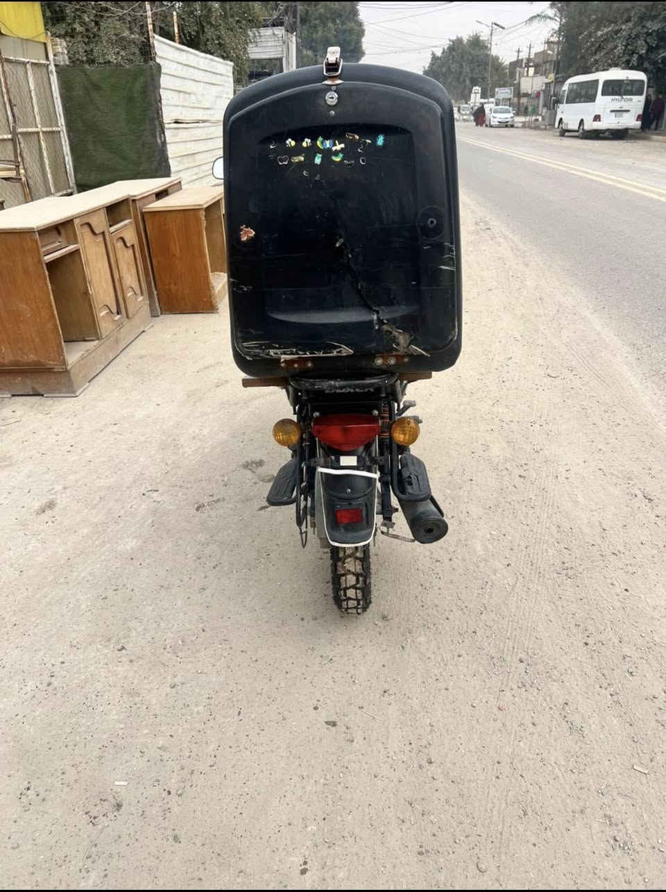 سلام عليك
بوكسر للبيع بيه صوت كام شفت وجواكيج ينزلن من سعره 

كهربائيات سلف كامله ما ناقصه شي 

اوراق اصولي شرط الترقيم 

مكاني الغزالية 

سعره مليون وبيه مجال 

***********
