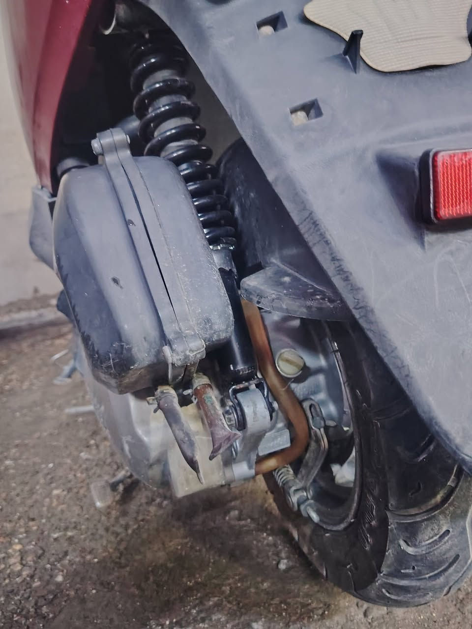 السلام عليكم دراجه بريز ببغاء سعرها ٧٠٠ الف وبيها مجال مكان بصره معقل رقم هاتف ***********
