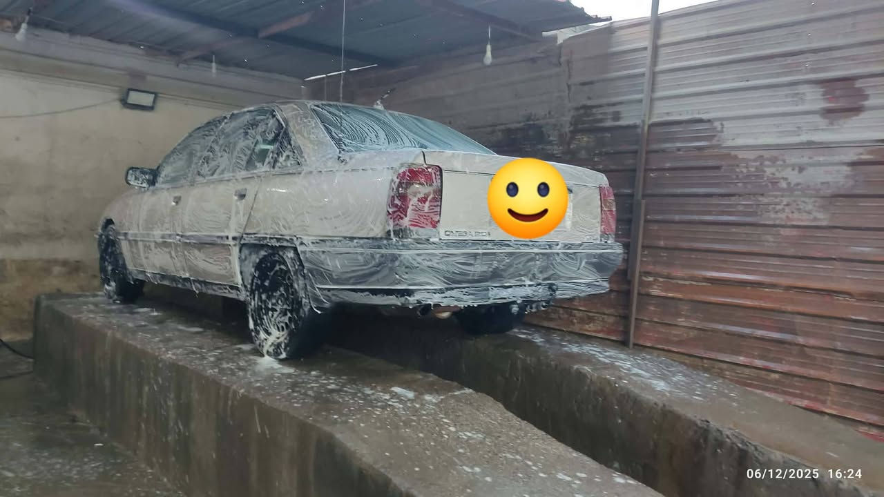 اوبل للبيع حجم 20 شرط محرك وكير سياره مال بيت التراي مالتك البصره حجي تخم تايرات جديده سستم سماعات  +دمام 
موديل ١٩٨٩  
السعر ٢٨ 
***********
