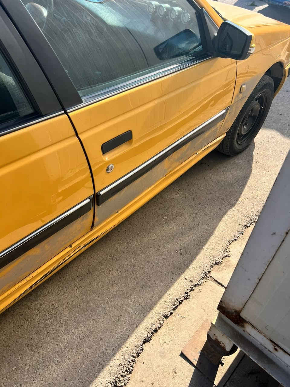 السلام وعليكم
بيجو بارس للبيع او مراوس بطيبه 

السياره موديل ٢٠١٥ سياره حلوه حداديه مكينه كير تبريد خير من الله والكشر هاذا كدام عينك تجي شوف بعيونك السعر ٤٥وبي مجال 

العنوان بغداد الشعله 

اكثر التفاصيل الاتصال على هاذا الرقم ‭٠ ٧٧٠ ٣٨٣ ٧٣٩٦‬ 

ملاحضه مكلف بلنشر
