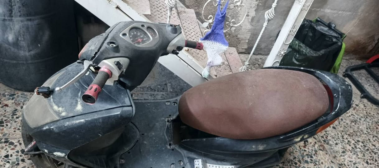 سكنس طافيه ما اعرف شنو مشكلتهه ابيعلك كوم حديد
***********
