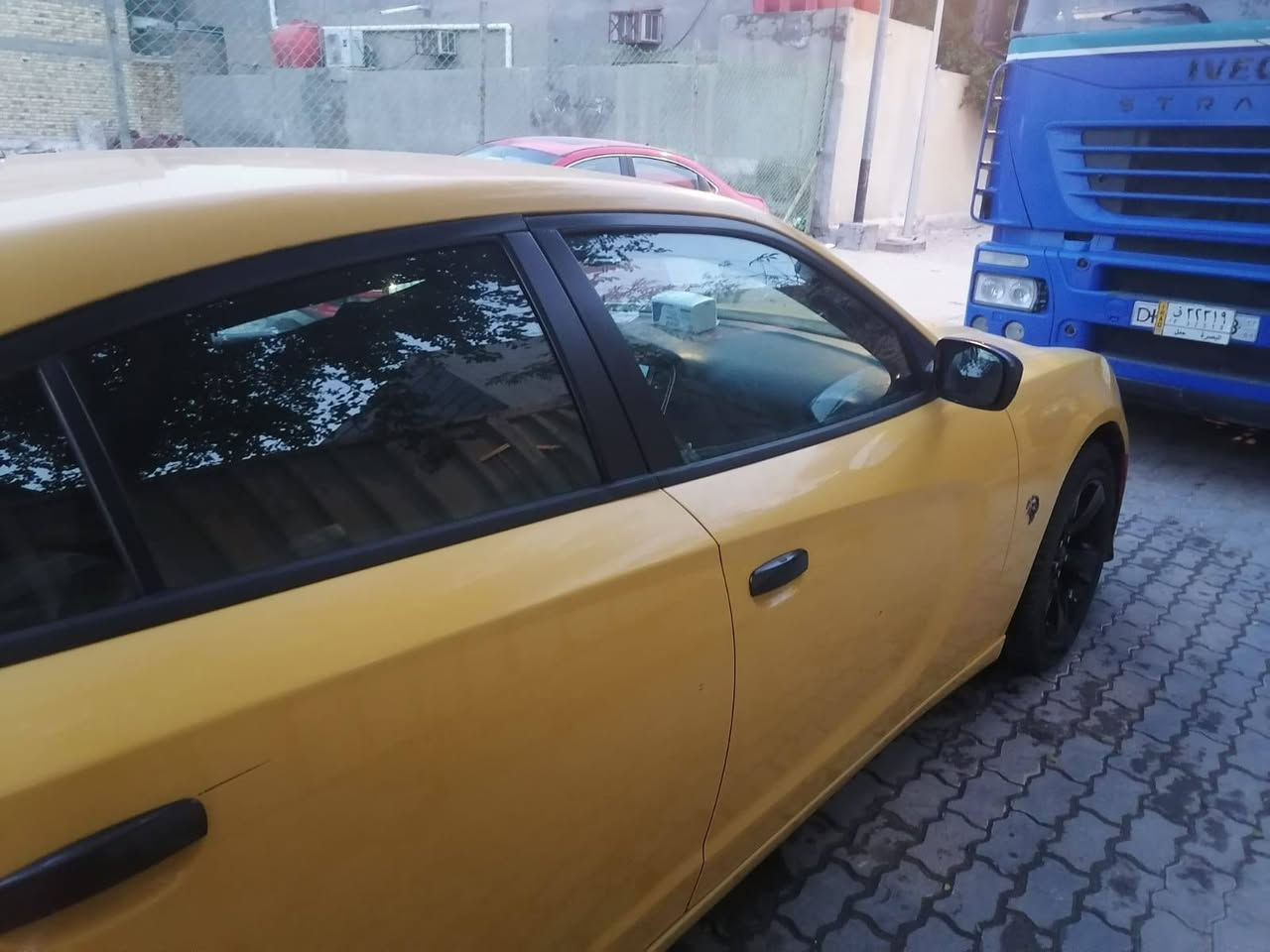 جارجر SXT تكسي اصل مديل 17 
1-مكينه وكير توني شاديهن  3/600

2- تخم تاير 

3- منضومه تبريد جديده 

4- حداديه جديده 

5- كشان حضن 

6- منصومه بلاديه لايتات اوزون

7- اخو المكفول 

للبيع مستعجل مكاني البصره 

***********

