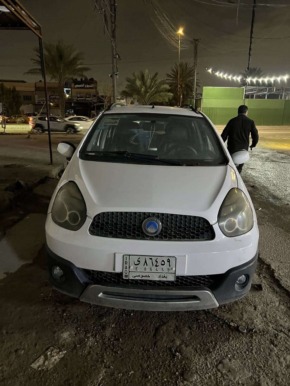 من رخصه الادمن سيارة بانرا فئه Lc موديل 2013 مكينه وكير مكفولات صدر جديد تخم تاير تبريد كهربائيات يحتاجله نواعم فقط مال بنيه سيارة وباسمه تحويل ماشيه 100 الف السعر 38 وبيه مجال للاستفسار ***********
