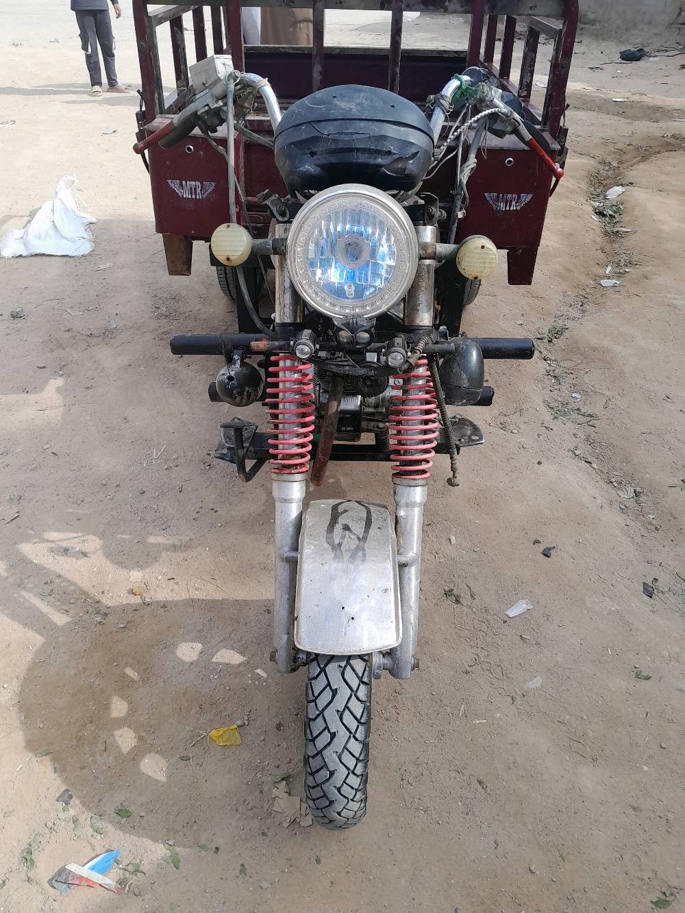 ستوته سوبر ام تي ئار ادوات ادوات
موديل 2021 مكفوله من خياس او الحيم 
مكاني بصره سفوان بواحد وبيه مجال 
رقمي ***********