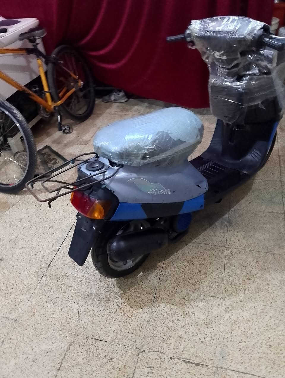 بزون ابؤ سله للبيع معمر بستم فقط قبل اسبؤع كابريته جديدة يوم شديتها شاصي شرط انطيك كهربائيات شغاله كلها بس سلف يرادلو فلاوين  باتري مابي كاربريته جديدة بس قسم هوه مالها لان جديدة ماعرف اقسمو سعرؤ 200وبي مجال قليل لان محتاج فلوس دبيعو  ملاحظه مايصرف بانزين قطاره  شراي تعال خاص درعو كامل الاصلي


**إذا كنت صاحب هذا الإعلان وتريد حذفه لأي سبب، رجاءا أرسل رسالة إلى الدعم الفني**