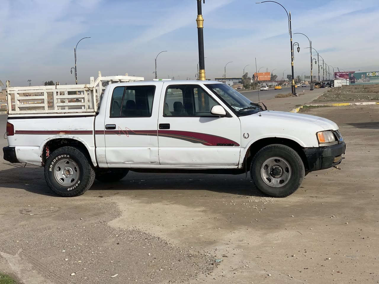 سلام عليكم سياره جي  إم سي بكب سونوما موديل 1997دبل قماره سنويه مشروع وطني 2028 رقم جديد سنويه عظم عاج سياره نضيف بدون صبغ  رقم كركوك رقم اتصال ***********
