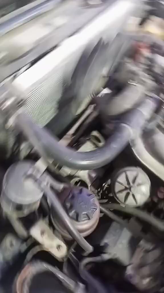 محرك ٧٣٥ مفتوح مشدود ع سياره تجي تفحص وتاخذ
***********
