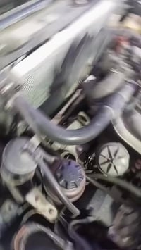 محرك ٧٣٥ مفتوح مشدود ع سياره تجي تفحص وتاخذ 07822699559