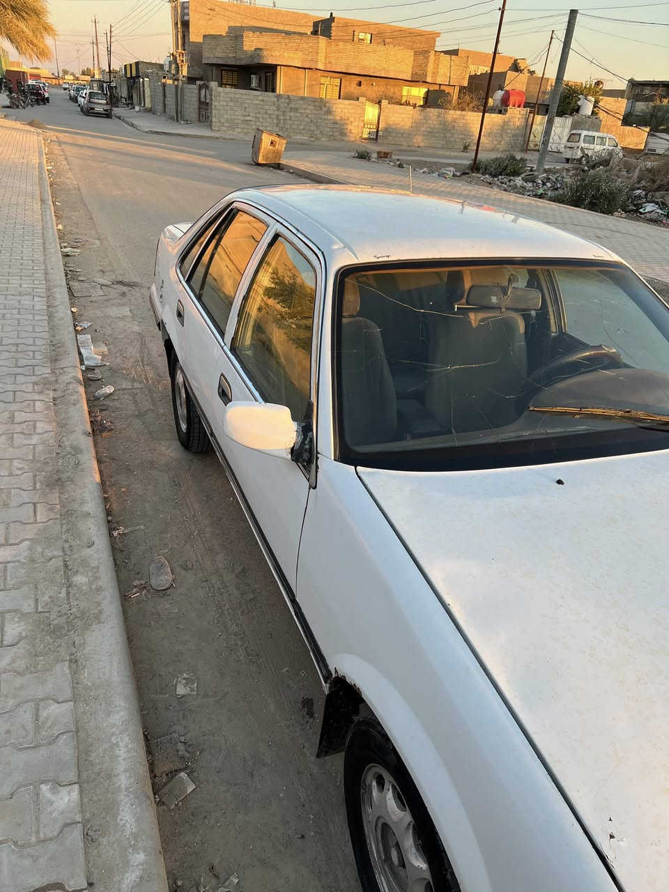 السلام عليكم

برنس دايو كير عادي موديل 95 رقم بغداد كير ومكينه مكفولات سياره بلاديه عدا البنيد بي معجون شويه نقصها صدر ومشط ستيرن ترايك للبصرة السعر ٣٣ وبيها مجال للجناي
*********** 
***********
