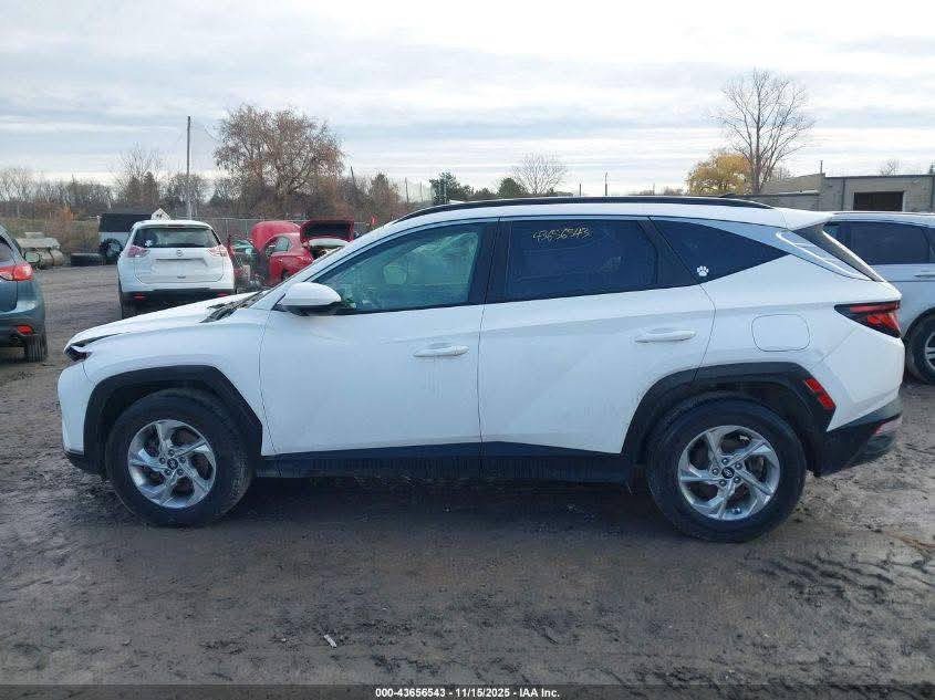 السلام عليكم 🫡 
للبيع فقط
هونداي توكسان 
موديل 2024
نص فول
فئة ( SEL )
بصمه تشغيل + ابواب
جنطه كهرباء 
قطعتين تبريد
حادث واضح بالصور 
شاصي لغد كفاله
كير محرك كفاله
محرك 2.5 GDI
5 راكب
ممكن دخول لمن لديه كتاب شهداء
السعر الى الميناء ( 125 ) ورقه 
10 ايام وتوصل بعد الاتفاق 

للتواصل متوفر ( اتصال + واتساب) 
***********
@الجميع
