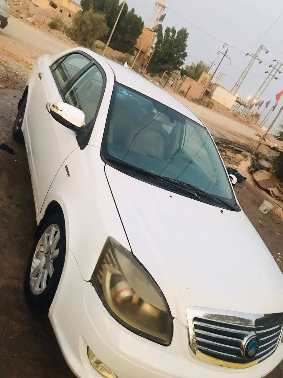 السلام عليكم ورحمه الله جيلي موبل رقمه بغداد موديل 12 كفاله من الصبغ والضربه بيهه داير صبغ فقط السياره جاهز اللخير مال جناي حداديه حلوه كير بل كارتون محرك 1800بلاد كير عادي المحرك بيه بخار قليل تحويل ثاني يوم السعر 43. $$رقم الهاتف*********** مكاني البصرة حي بغداد علمن اني مكلف بل نشر البصرة, العراق
