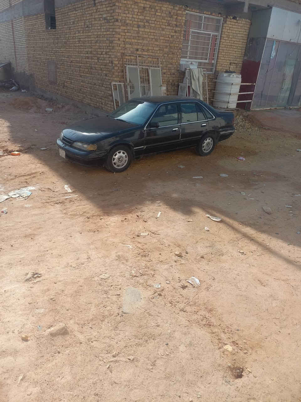 السلام عليكم برنس للبيع موديل 91 سنويه لل27 السعر 22 وبيه مجال راعيه يريد مداور ***********
