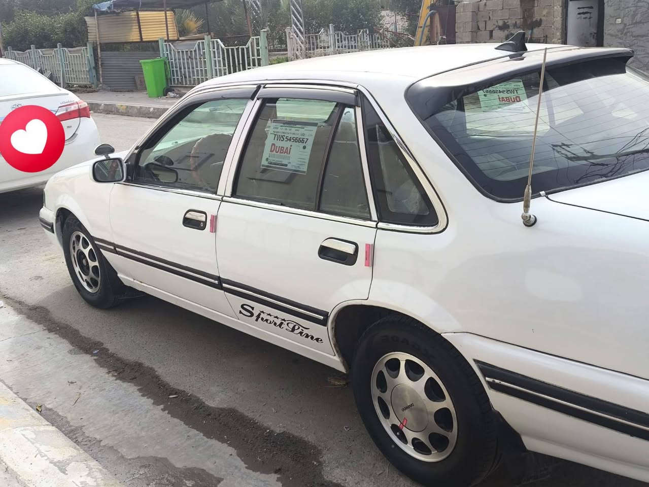 سلام عليكم سياره برنس موديل 95 البيع
محرك نضيف تخم تاير جديد مصبوغة حزام جماليه بسمي وتحويل ثاني يوم السعر 42 وبيه مجال 
رقم الهاتف *********** وبي واتساب
