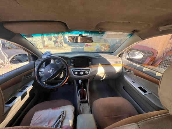 ليفان 2011 تخم تاير جديد، باتري جديد، مكينة كورلا ياباني، كير جديد، صدر نظيف، كشرها على المشتري يجي يفحص، السيارة بأسمي رقم بغداد امصفره من الهيأة
الموقع بغداد / الكاظمية
سعرها 35
رقم ***********
