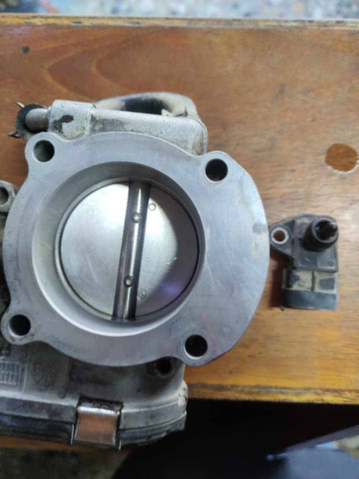 مجموعة من التوسان
- خربطة في المحرك - تاخير في التشغيل - صرف بنزين - سحب ضعيف تم المعالجة مع برمجة السيارة ومسح الاعطال
#مصطفى_فحص_وبرمجة
#ورشة_المهندس_مصطفى_لصيانة_السيارات
#ورشة_المصطفى_LIQUI_MOLY
- بلكات - نوزلات - مجاول - فيتبم - فلتر بنزين 
- فحص وبرمجة وصيانة السيارات بالكمبيوتر
- تبديل زيت المحرك مع الفلاتر
- تبديل هيدروليك كير وتورباين بالجهاز 
المشتل - الشارع العام - قبل تقاطع الاجراس


**إذا كنت صاحب هذا الإعلان وتريد حذفه لأي سبب، رجاءا أرسل رسالة إلى الدعم الفني**