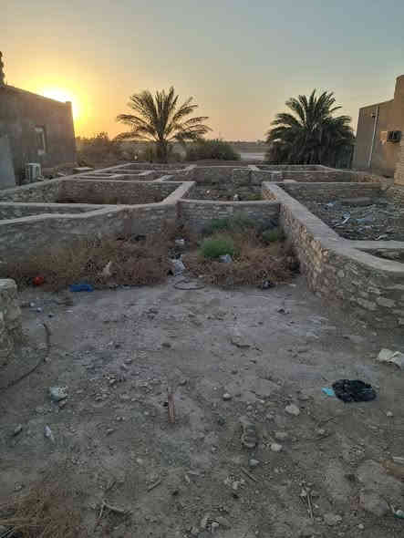 إعلان ………..٦٠٠

للبيع قطعة زراعية 

يوجد فيها بناء أساس حجر خريطة بيت كاملة

مساحة ٦٠٠م شارع خاص بالقطعة حصرآ وقرار كامل تبليط 

واجها ١٥م ونزال ٤٠م تبعد عن الشارع العام ٧٠م فقط

موقع تجاري وأستراتيجي

العنوان خلف معلق قطار ال معالي طريق مصفى النفط 

على شارع عام السايدين 

وجميع الخدمات متوفرة 

السعر الكلي 45 مليون

للاستفسار أتصال على الرقم

***********
