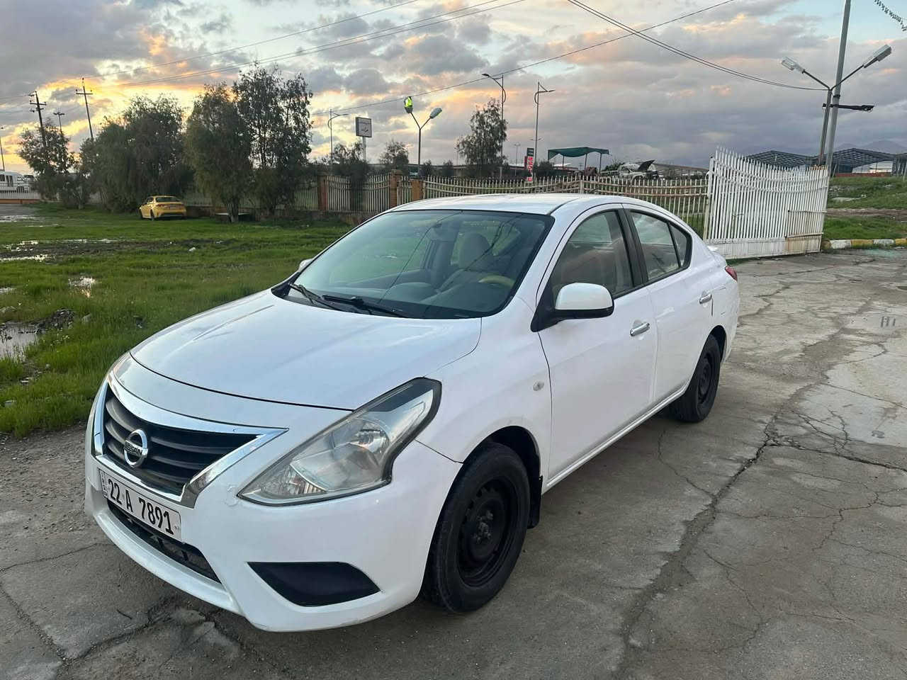 لاكشميباي 2017 يةك بارجة بوياغة بيناوكرتن و دةعم هةيكةلي زور جوانه سةنةوي تازةيه هةموو كياني بةشةرت كير و مةكينةي بةشةرت بي عةيبه و تون و توله كةرمي و سارديشي مةزبوته سعري 92$و معامله 
0771 502 0007
0751 236 84 33
لةسليمانيم السليمانية, العراق
