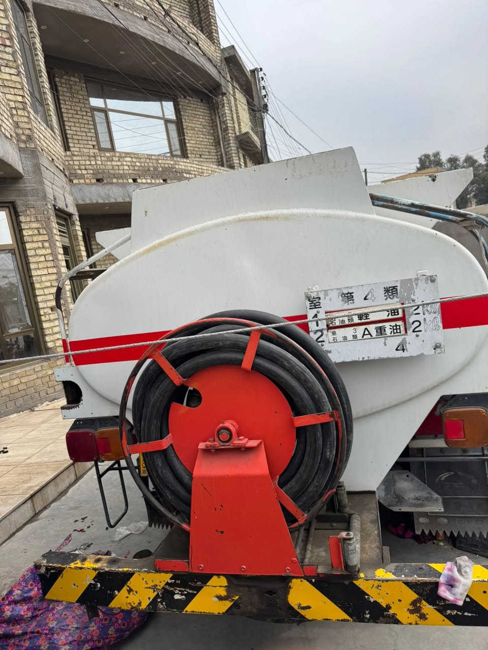 هينو تنكر بلادي موديل 1997 حموله 4400 الرقم للاستفسار ***********
