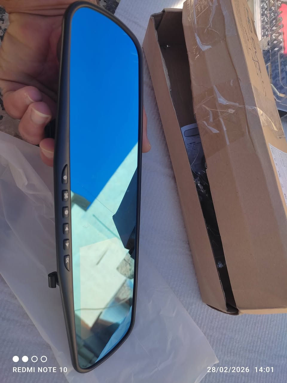 داش كاميرا فول HD..DVR من بإله أوربي جديد بيه خط بجام مماثر على كاميرا مكان خانقين
يوجد خدمه توصيل ***********
