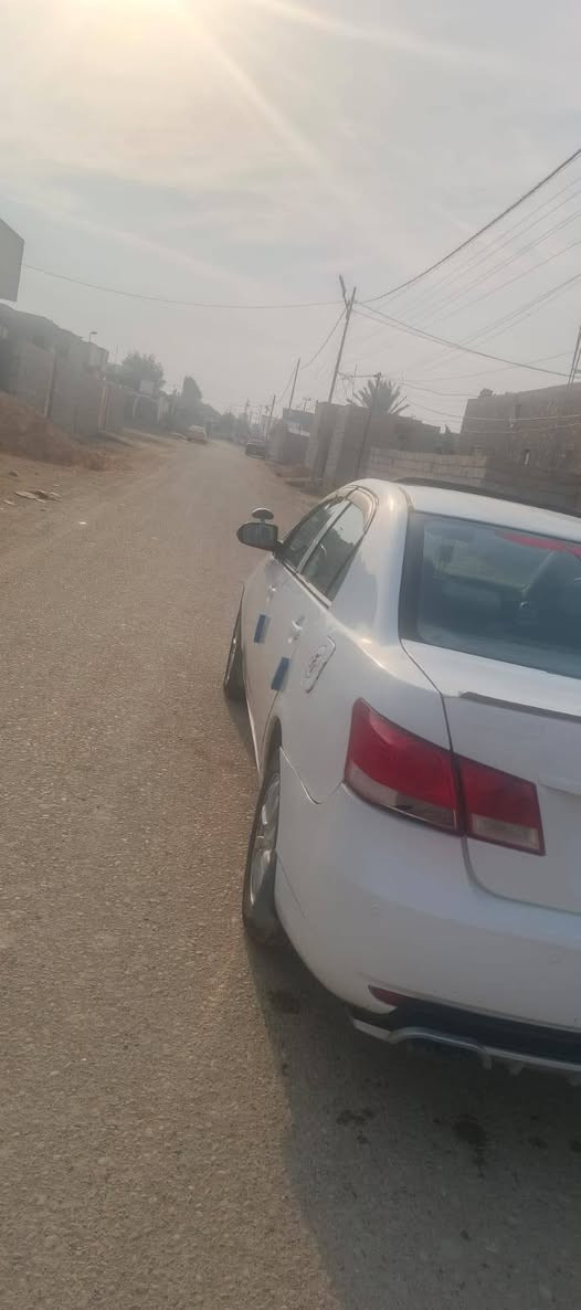 سلام عليكم  سياره بيوايدي موديل 2012بصمه ابلاديه البيع محرك كير نضيفه تبريد تحويل مباشر رقم الانبار سعر 47او بيه مجال الطينين ***********
