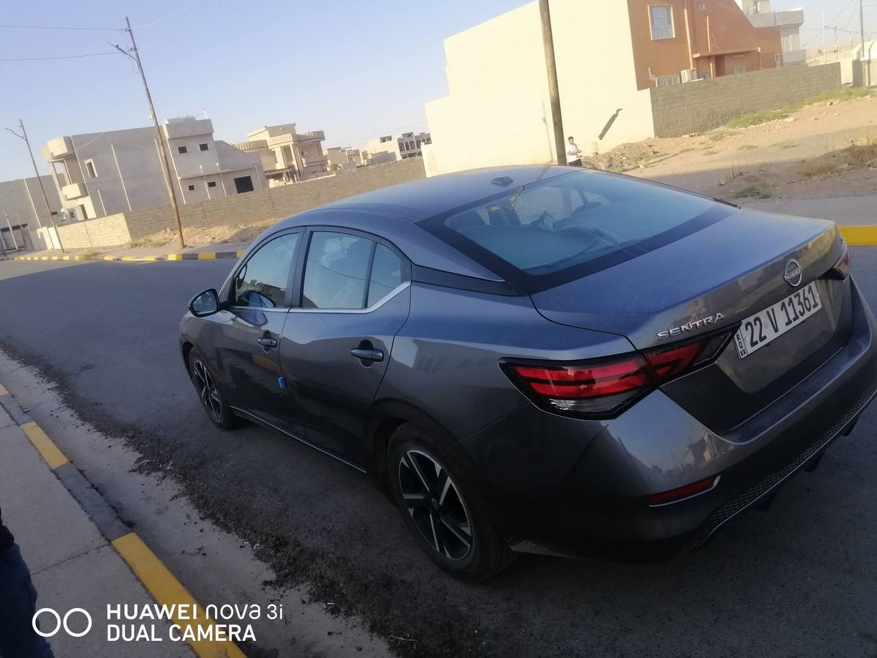 نيسان سنترا موديل ٢٠٢٤ ماشي ١٢٠٠٠ بس باب نفر بي شبر على بارد فقط الشراي ينتصل وهاي رقمي ***********
