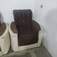 تخم • مستعجل
