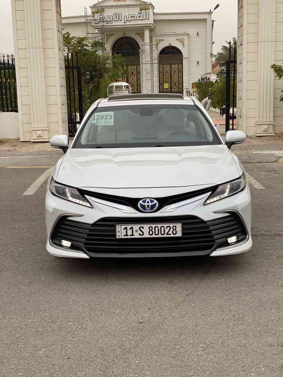 اخواني مكلف بالنشر للبيع كامري موديل 2023 خليجي شركة ساز هايبرد وبانزين رقم بغداد انگليزي سياره فول واحد على واحد بصمة تشغيل بصمة ابواب سلايد روف كشانه جلد وكهرباء برده خلفيه كهرباء مكينه 2500 شاحن واير لس باقي المواصفات معروفه مكاني الانبار فلوجه السعر 224 مع مجال بسيط للاستفسار 
***********
***********
