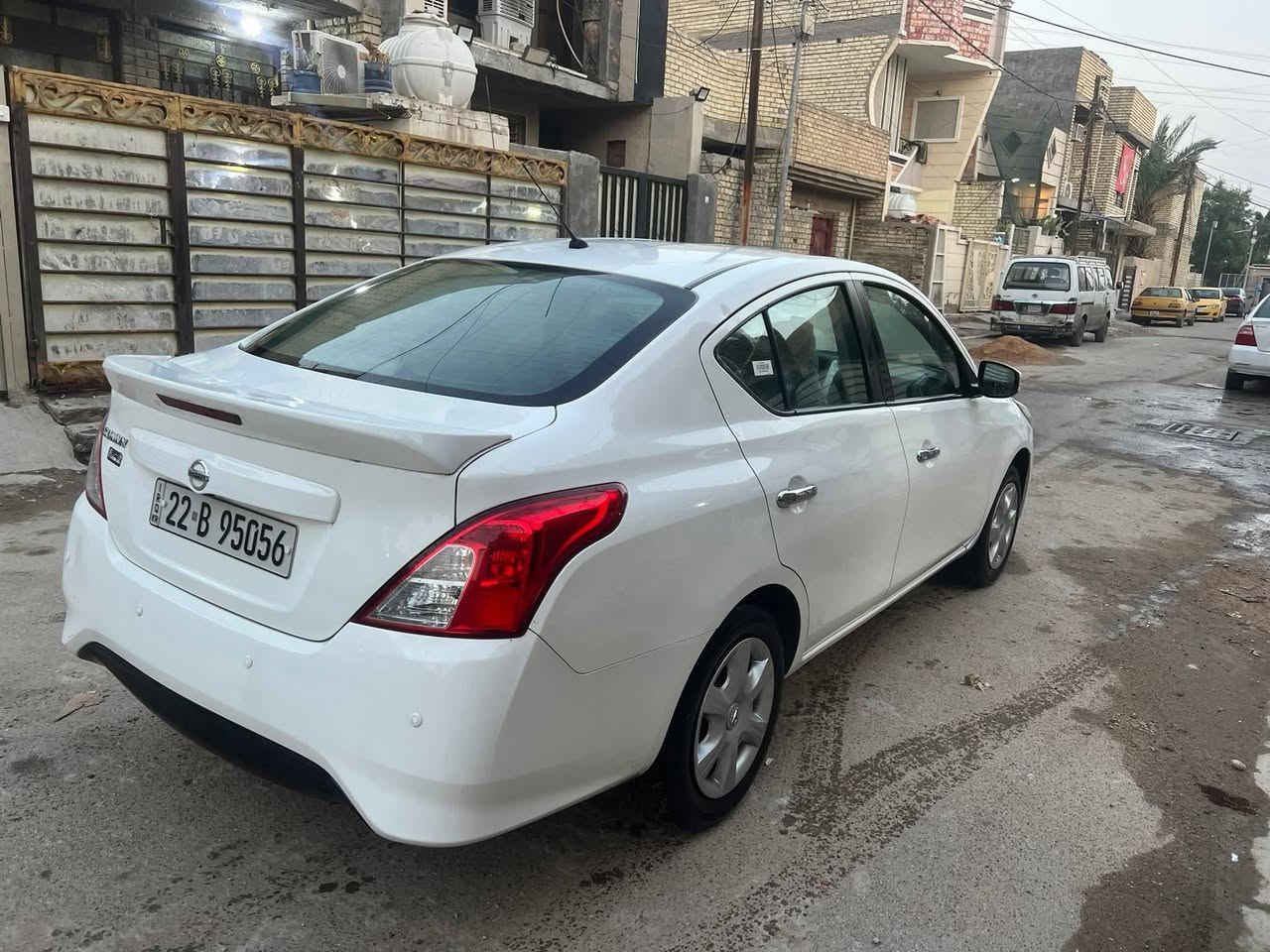 سلام عليكم نيسان صني للبيع موديل 24 ماشية 48 تريد وكاله او تحويل كلشي موضح بالسونار السعر 112 وبيها مجال قليل ***********
