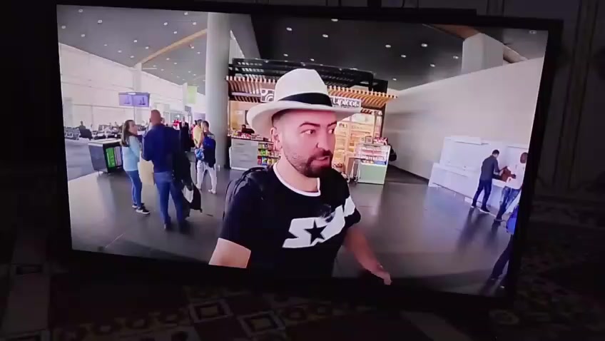 شاشه الجي الريان نت سمارت شغاله وما بيها عطل ب150بيها مجال مكانها الغزاليه يم جامع


**إذا كنت صاحب هذا الإعلان وتريد حذفه لأي سبب، رجاءا أرسل رسالة إلى الدعم الفني**