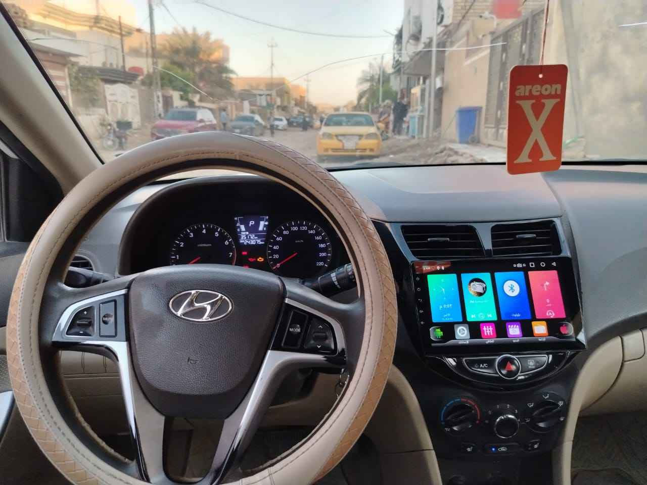 اكسنت 2014 خليجي مال مؤسسة 
محرك 1600....تبريد ثلج....كشنات جلد.....ارضية جلد.....شاشة....كاميرا 
سيارة نظيفه جدا مال جناي ما ناقصهة برغي
مكان بابل حلة... بأسمي... تحويل مباشر... رقم بابل
السعر 115$
للاستفسار *********** حلة, بابل
