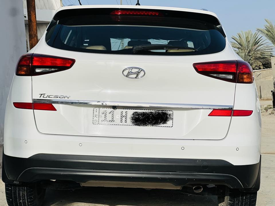 توسان خليجي 2019 كفالة عامه جديدة
كارتون السيارة كلش نضيفة للجناي فقط 

ماشيه 77 حقيقي شرط الفحص 

تخم تاير جديد وحداية جديده 

رقم بغداد الدولي الجديد تحويل مباشر 

السعر 204 وبي مجال  يرهم بيع او مراوس بخليجي 

الاستفسار *********** بي واتساب او تصال 

مكان السيارة بابل / مركز الحلة وياحايكم الله
