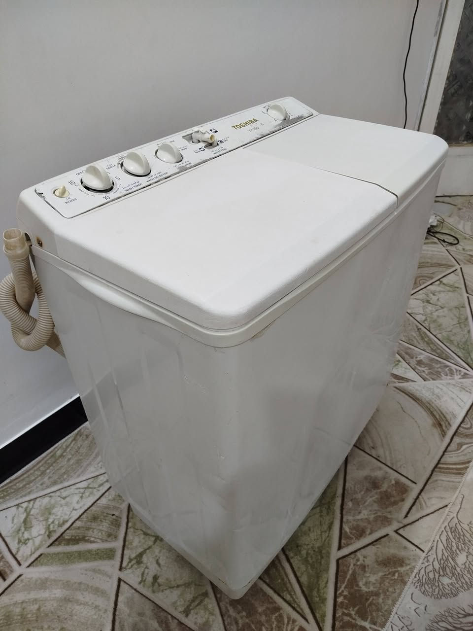 للبيع غساله نوع توشيبه ياباني حجم وصط جاهزه غسل وتنشيف سعر 80 مكاني كربلاء حي العامل *********** وتساب ماسنجر موجود  ***********
