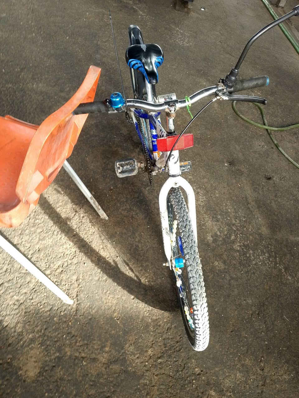 بايسكل حجم 24السعر 45 بي مجال قليل مكان بغداد وره سيطره الشعب القديمه منطقة الإصلاح ***********
