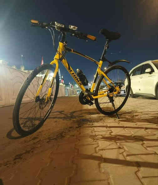 بايك نوع trinx ايطالي نضافه جيده حجم 28 معى مطاره خاصه بي وسرج طبي من نفس الشركه ومعى لايت امامي واخر خلفي احمر 

السعر 220 الف وبي مجال

رقم الهاتف ***********
