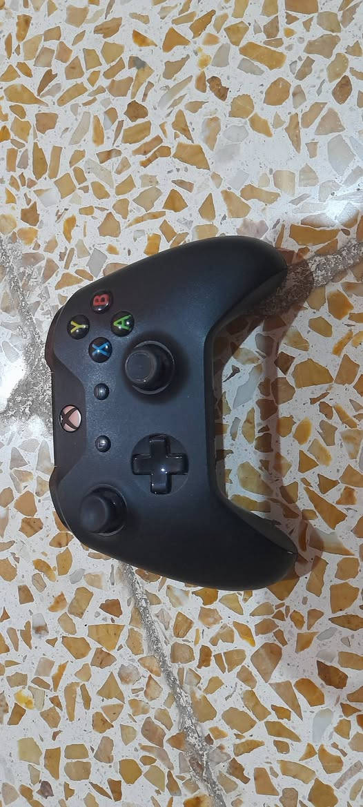 Xbox one x للبيع نظافة 99% معاه ثنين جويستك وحدة نسخة خاصة لماينكرافت نسخة الكريبر والثانية اصلية الجهاز استخدام شهر ونص مساحة 1 تيرا السعر 275 وبي مجال مكاني حاوي الكنيسة ما مفتوح لوك ستيكر


**إذا كنت صاحب هذا الإعلان وتريد حذفه لأي سبب، رجاءا أرسل رسالة إلى الدعم الفني**