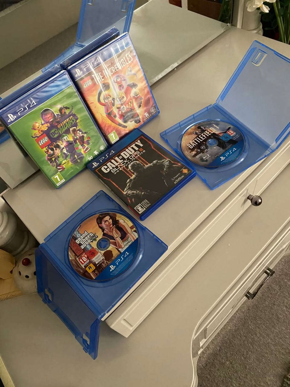 السلام عليكم اقراص للبيع كلهن ب40 قفل
اذا مفرد كلمن وسعره عندي توصيل


**إذا كنت صاحب هذا الإعلان وتريد حذفه لأي سبب، رجاءا أرسل رسالة إلى الدعم الفني**