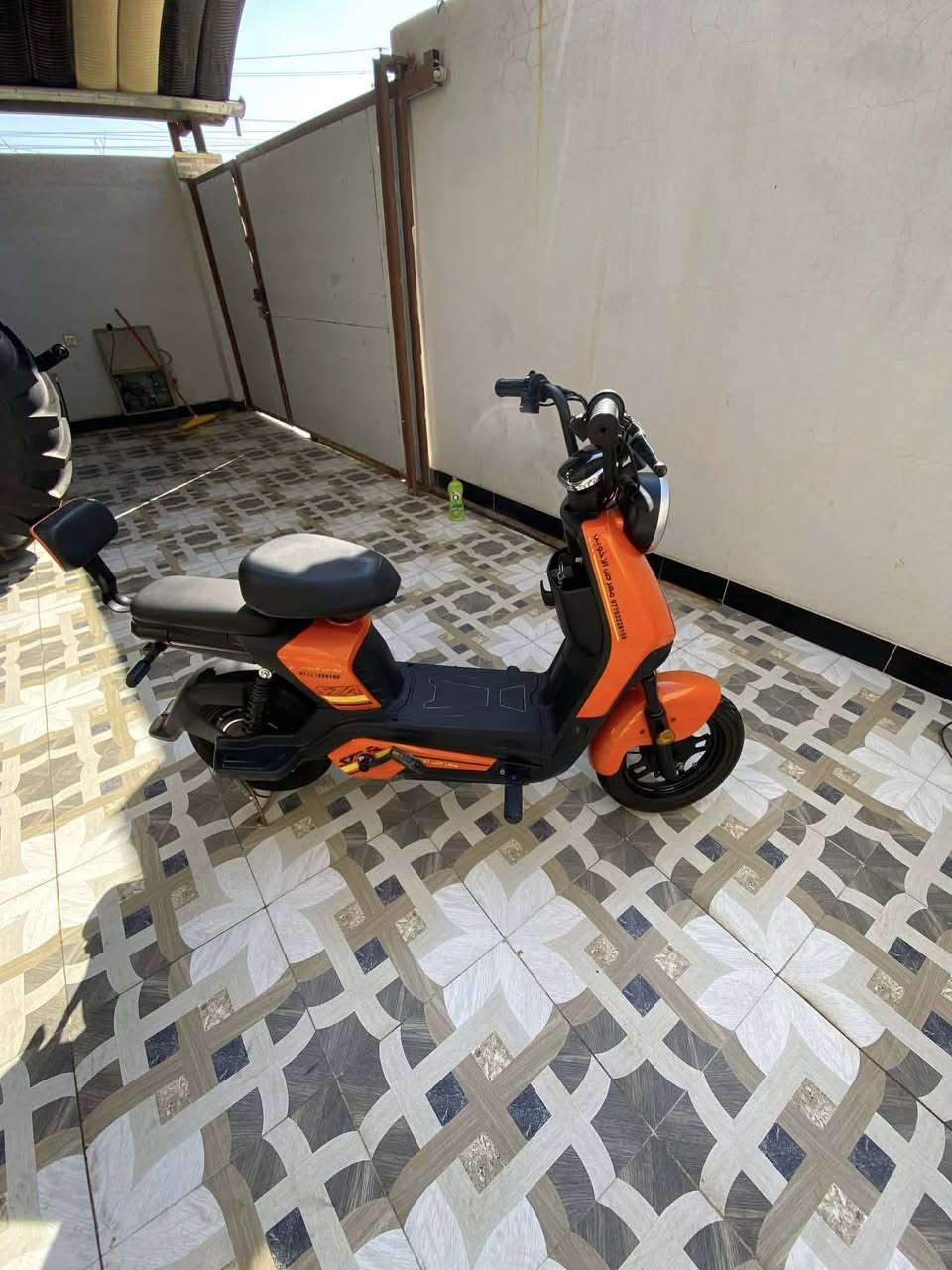 السلام عليكم بايسكل شحن للبيع موديل ٢٠٢٥ كله كامل اي نقص مابي بطارات جدد عل فحص حجم ١٦ مكان ديالى بعقوبه حد الاخضر التواصل خاص او رقم (***********) السعر ٢٢٥ بي مجال
