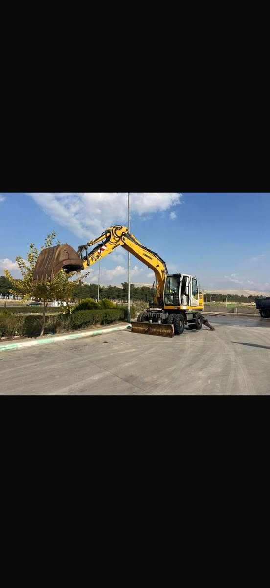 للبیع ٠۷۷٠۳۹۸٠۷٤۱
