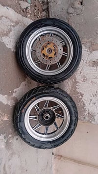 وياله ماكس نجمه جدد هنه وتايراتهن لبيع سعرهن 25 قفلهن 07850600799