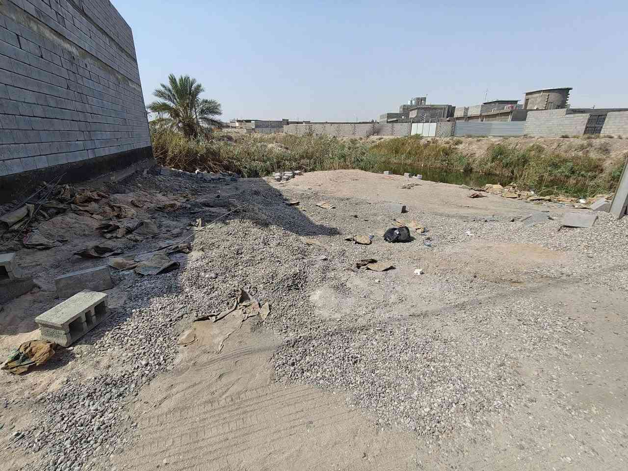 السلام عليكم
قطعة ارض زراعية في الجزيرة باب الهوى

المساحة 128+90 متر فضلة 

السعر: 39 مليون فقط

للاستفسار ***********
