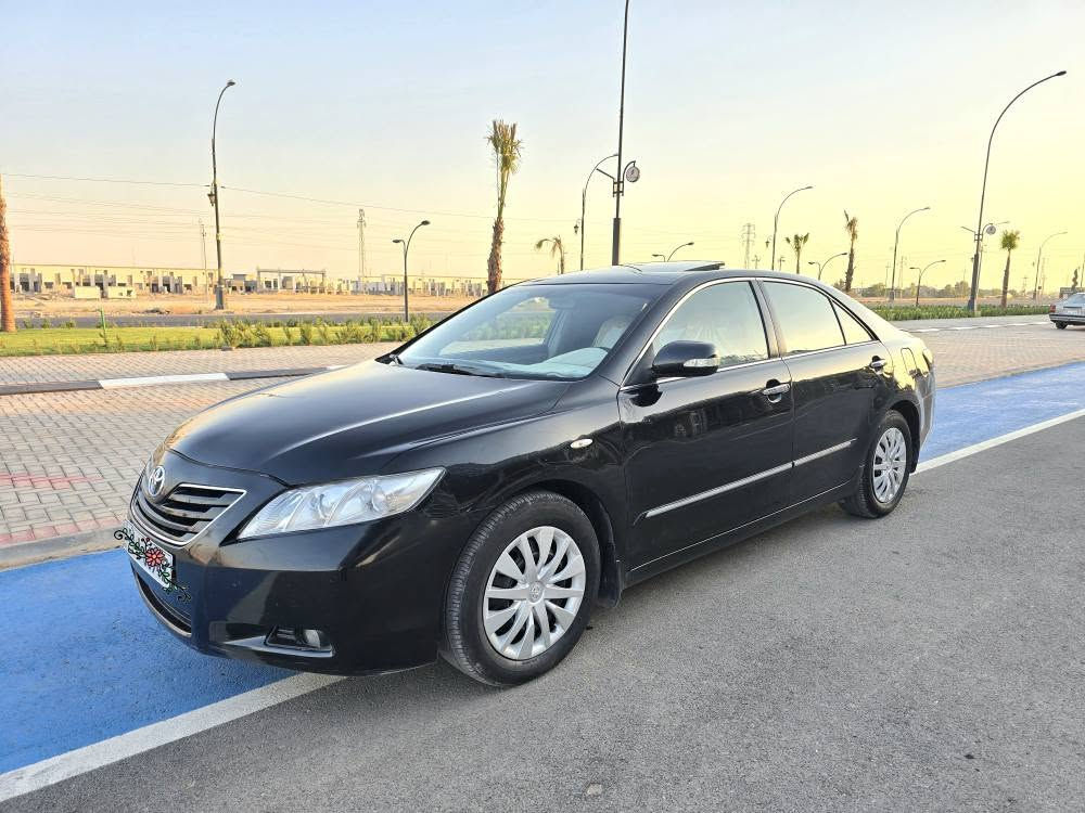 کامری خلیجی 2009 سەڵتەنەی عەمان 
فول مواصفات ، تۆماتیک عادی ،سلاید ، پەردە بیلادی کارەبا ، کوشن کارەبا ،ناو زەرد و فۆرمیکا ، ڤولیوم ، گێڕو مەکینە نەکراوەتەوە ،شاشە ئایباد ، تبرید مرکەزی  دوو پارچەی بۆیاخە بێ زەربە بۆنید لە سەر کاڵ بونەوە بۆیاخ کراوە و دەرگای دوای سایەقیش بۆیاخە بێ زەربە ، سەیارەیەکی زۆر پاکە و جوان ماوەتەوە ، چوار تایەی لۆکی لە سەرە ، گێڕو مەکینە نەکراوەتەوە بە شەرت. ....
نرخ ١٠٣ گەڵا و مامەله. ...
***********

کامری خلیجی ٢٠٠٩ فو فول مواصفات صلتنه عمان

قطعتین صبخ بدون ظربە ، سلاید .تبرید مرکزی ،کشن کهربائی ، فولیوم.  برده بلادی کهربائی .شاشە ایباد ، تخم طایە جدید ، فورمیکا .........گیر و محرگ مگفول بشرط
سعر ١٠٣  و مجال قلیل
*********** /کلار كالار, السليمانية
